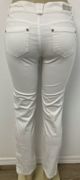 
                  
                    Women's Size 4 Democracy White Bottom
                  
                